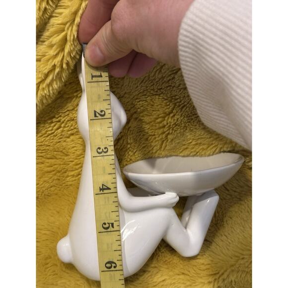 White Bunny Jewelry Holder Trinket Dish Easter Spring Ceramic Decor Cupcake Egg - Picture 7 of 9